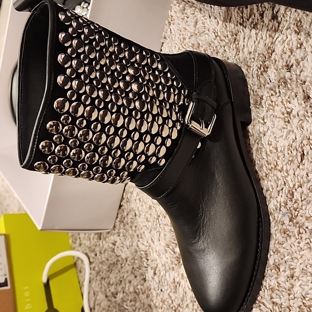 Womens leather boots